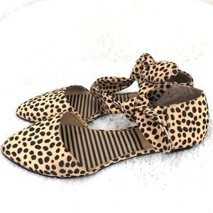DV8 by Dolce Vita Size 10 Cheetah Print Flats